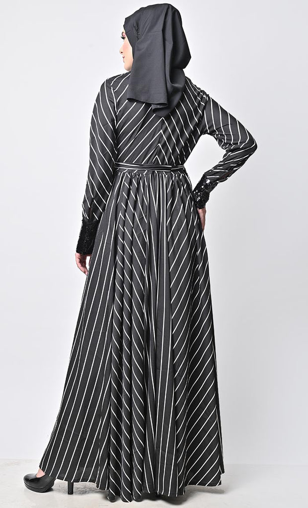 Beautiful Black Stripe Printed Flared Abaya