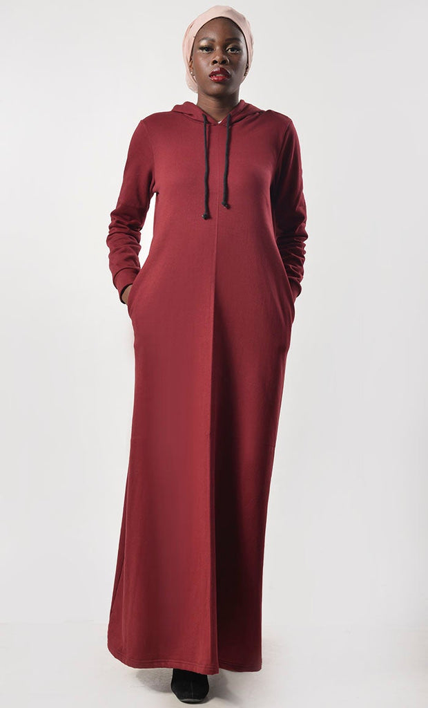 Maroon Fleece Warm Hoody Abaya With Pockets - EastEssence.com