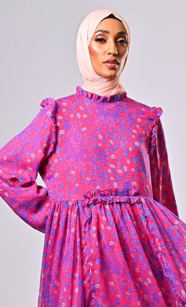 Modern Elegance: The Feminine Flair of the Frill-Detailed Abaya - EastEssence.com