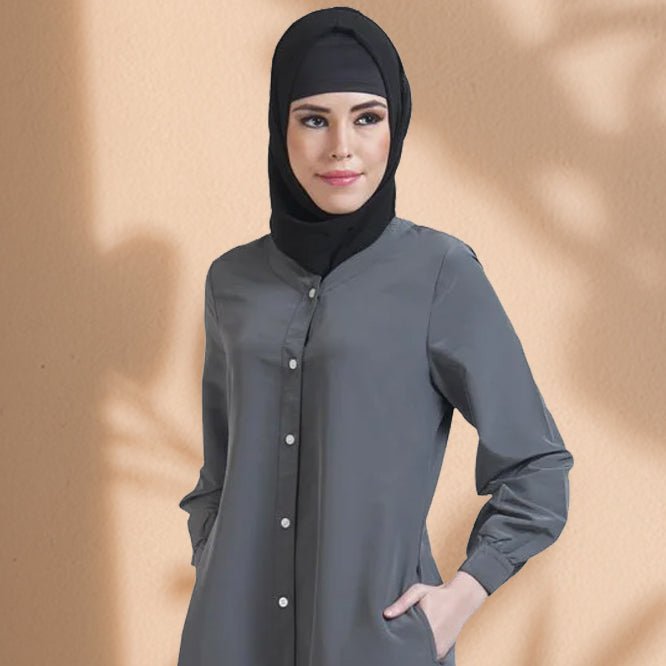 التبرع بحزم العباءات والملابس
