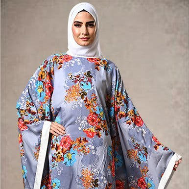 Célébrez le changement avec notre solde de fin de saison sur les vêtements islamiques
