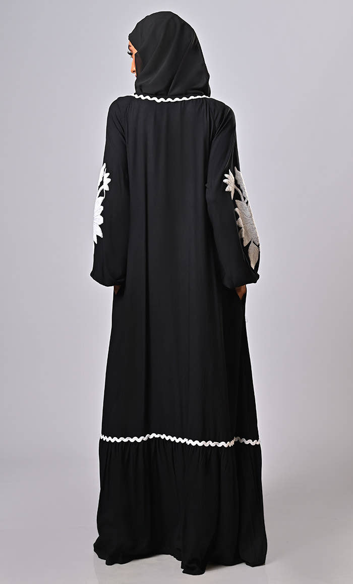 Abaya islamique pudique à broderie Aari artisanale avec poches