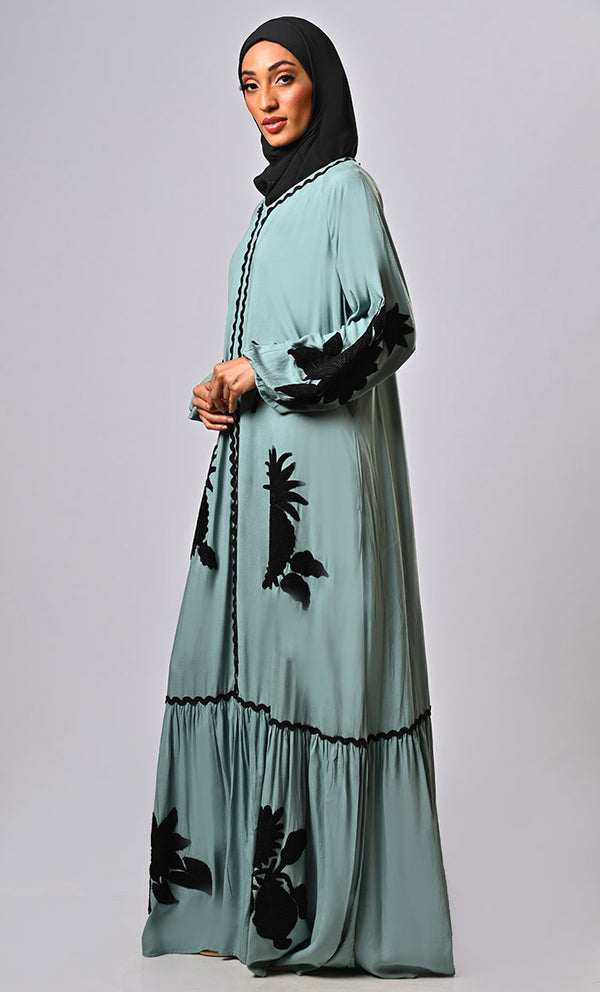Modest Islamic Luxurious Aari Detailing Abaya