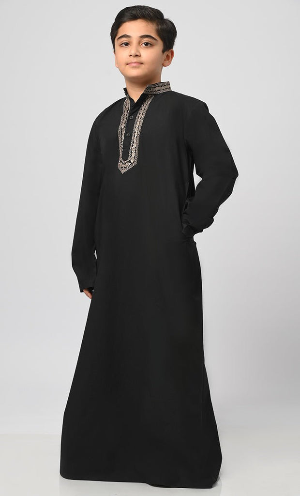 Arabic Boys Muslim Thread Embroidered Detailing Thobe - Final Sale - EastEssence.com