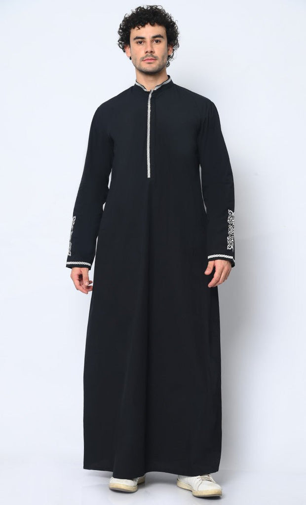 Arabic Elegance: Men's Embroidered Black Thobe With Pockets - EastEssence.com