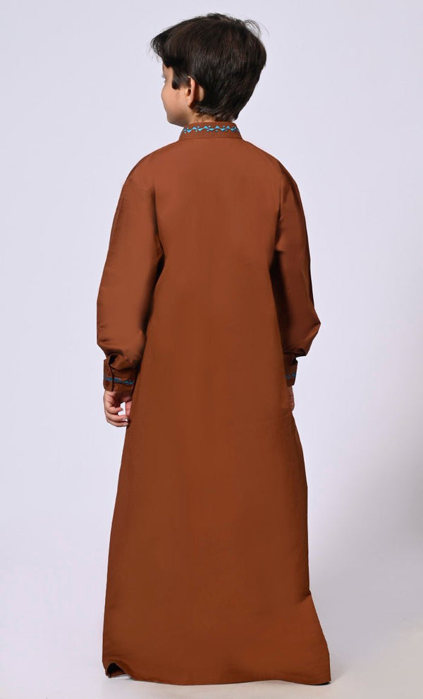 Artisanal Embroidery: Boy's Brown Embroidered Thobe With Pockets - EastEssence.com