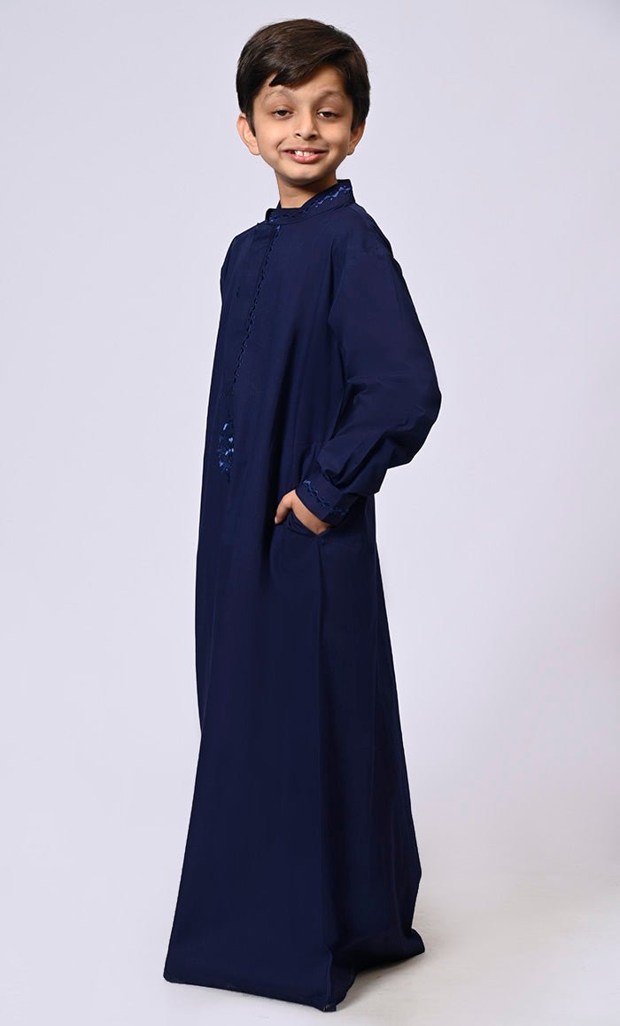 Artisanal Embroidery: Boy's Grey Embroidered Thobe With Pockets - EastEssence.com