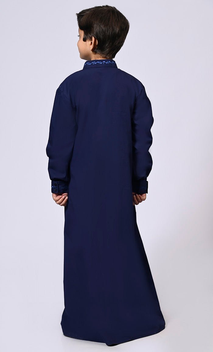 Artisanal Embroidery: Boy's Grey Embroidered Thobe With Pockets - EastEssence.com