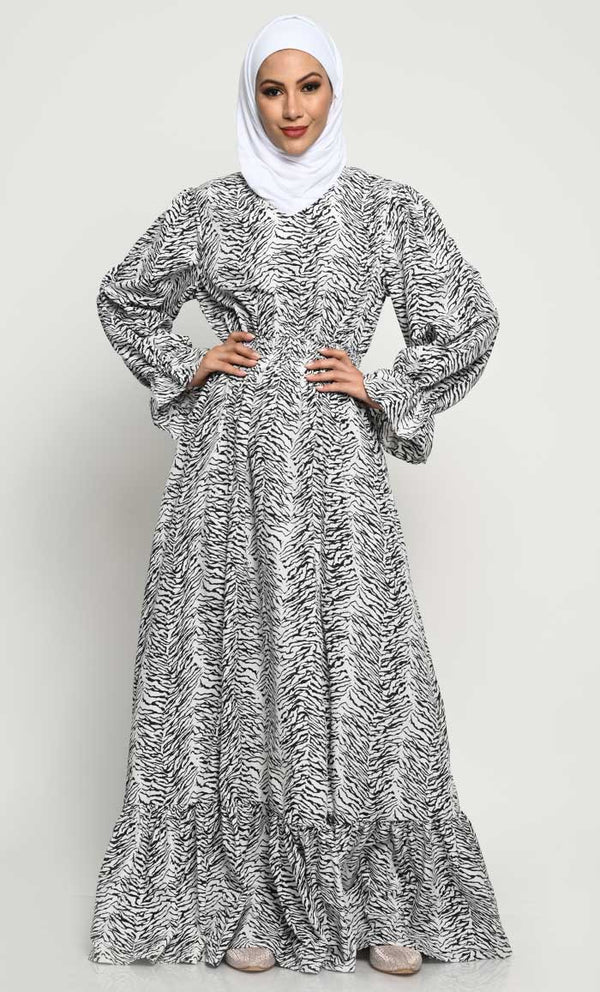 Basic Crepe Fabric Abaya with V - Neck and Pleated Bottom Panel - EastEssence.com