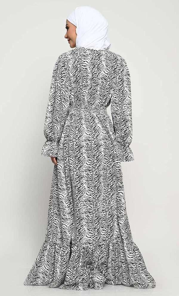 Basic Crepe Fabric Abaya with V - Neck and Pleated Bottom Panel - EastEssence.com