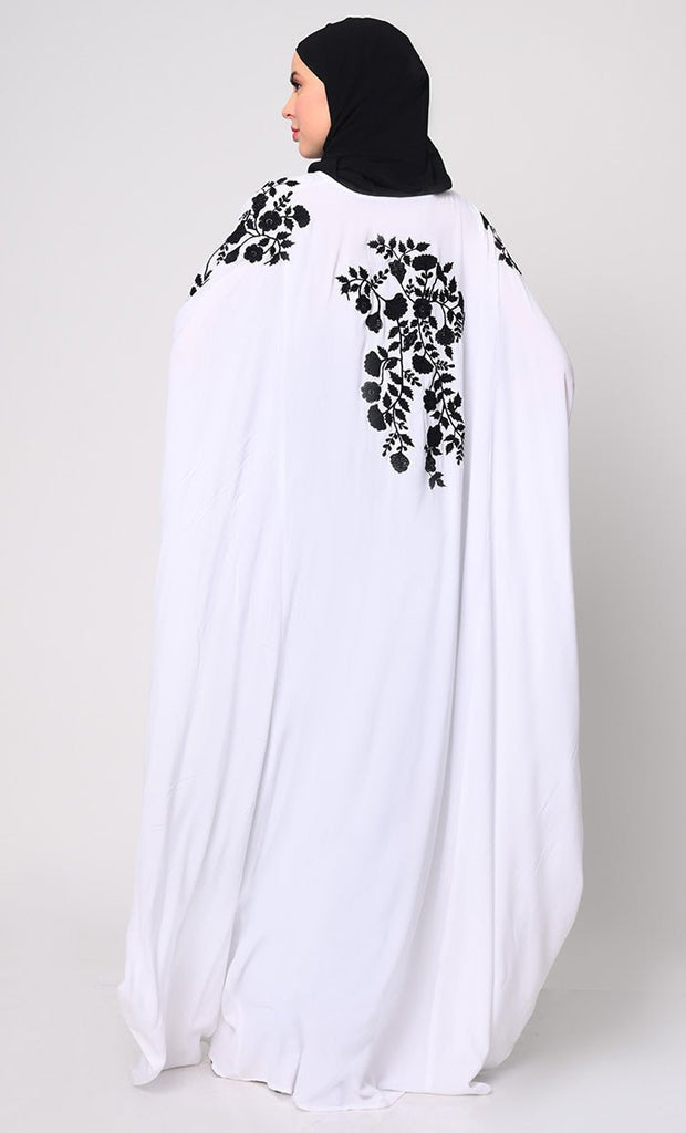 Beautiful Floral Embroiderd White Kaftan with Pockets - EastEssence.com