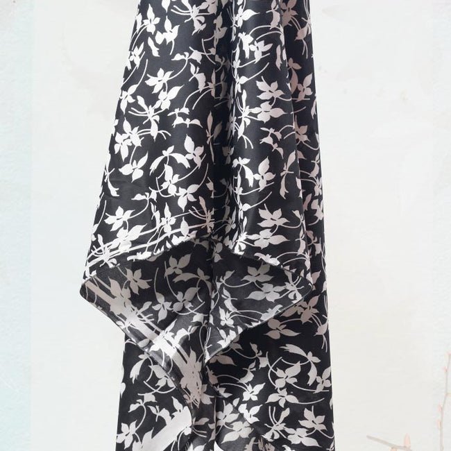 Black And White Floral Printed Hijab