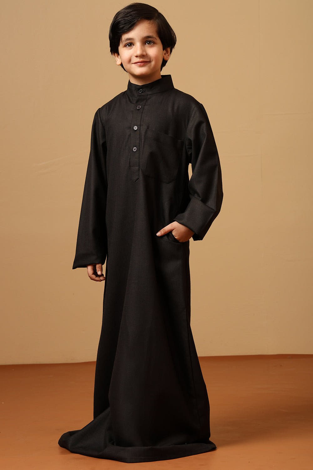Boys Slub Poplin Solid Black Thobe