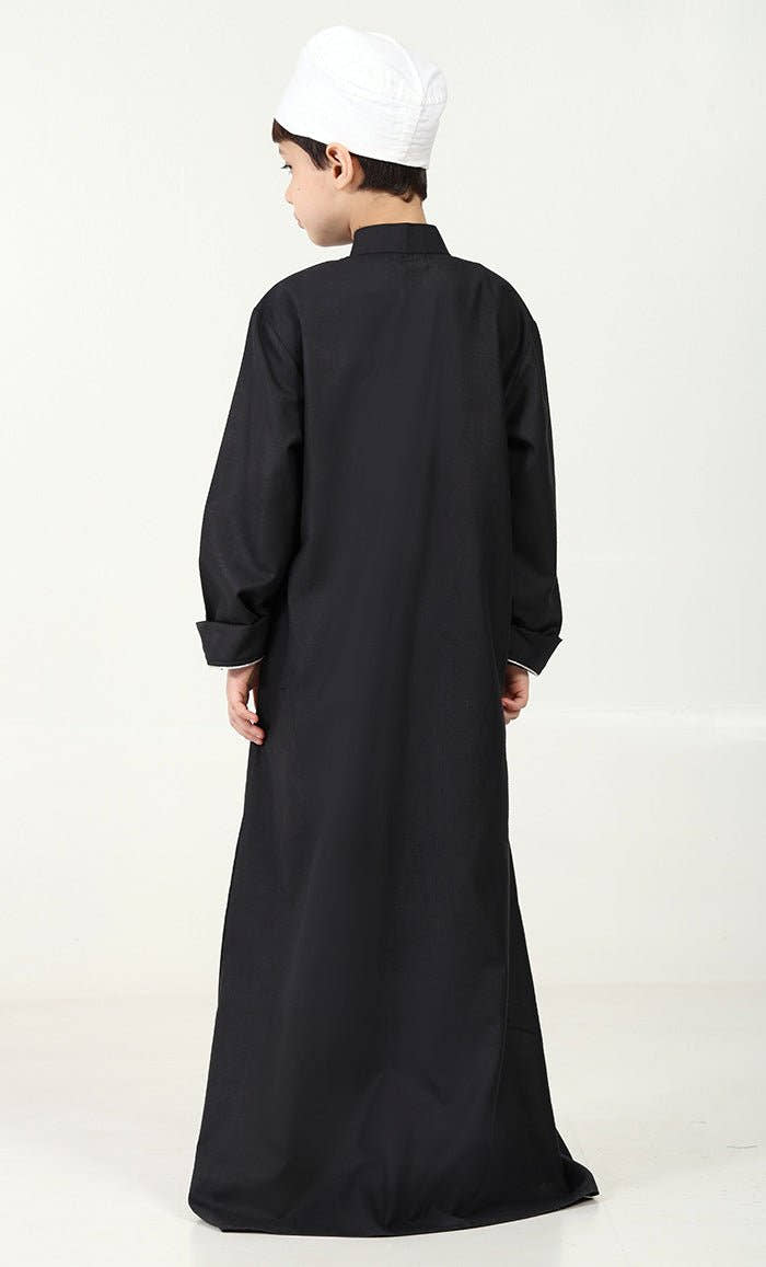 Boys' Thobe in Polyester Poplin Fabric with Silver Thread Trim - Black - EastEssence.com
