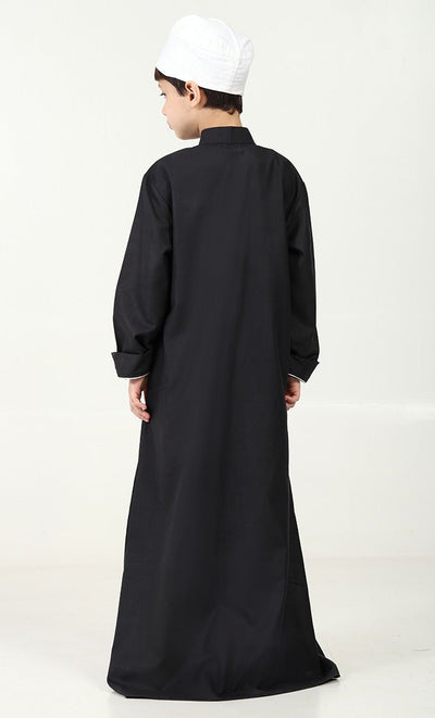 Boys' Thobe in Polyester Poplin Fabric with Silver Thread Trim - Black - EastEssence.com