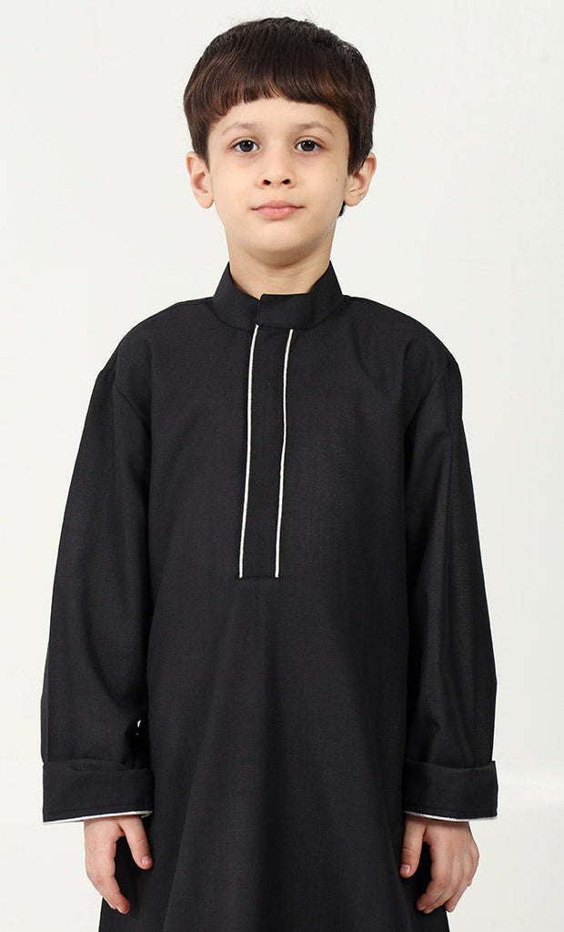 Boys' Thobe in Polyester Poplin Fabric with Silver Thread Trim - Black - EastEssence.com