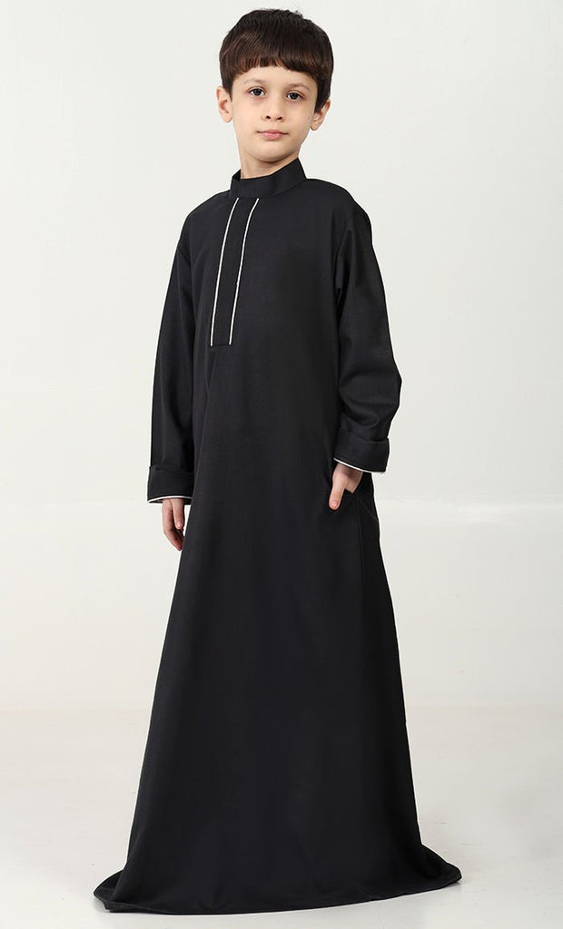 Boys' Thobe in Polyester Poplin Fabric with Silver Thread Trim - Black - EastEssence.com