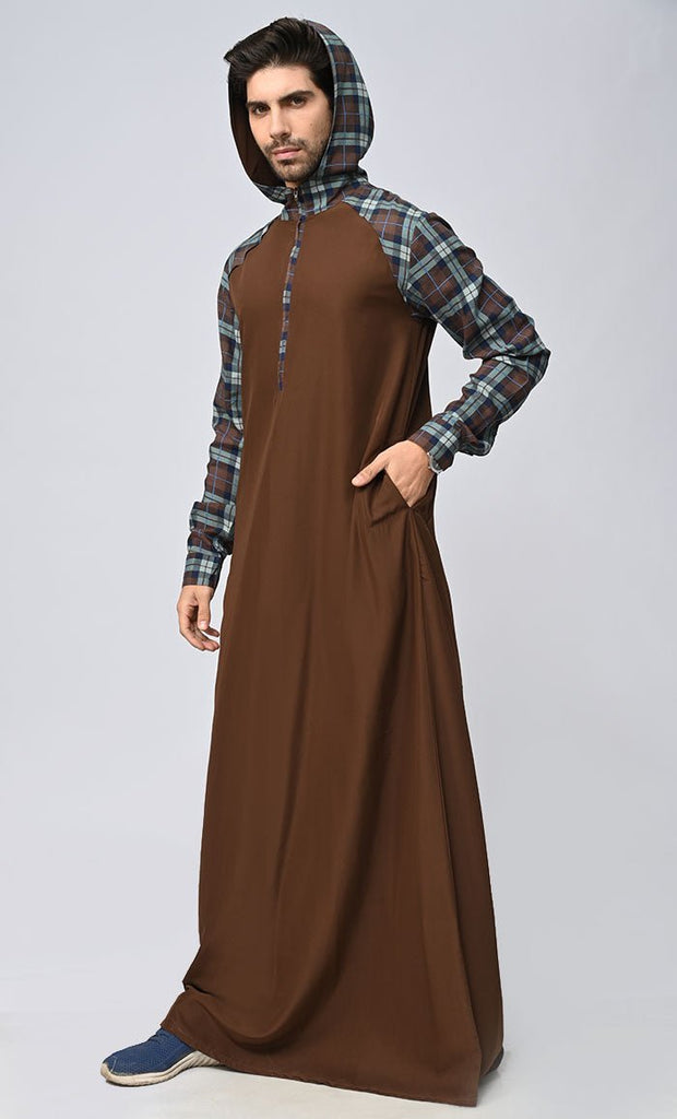 Buy Mens Islamic Sporty Thobe/Jubba With Pockets And Hood - Brown ( Navy Blue ) - Final Sale - EastEssence.com