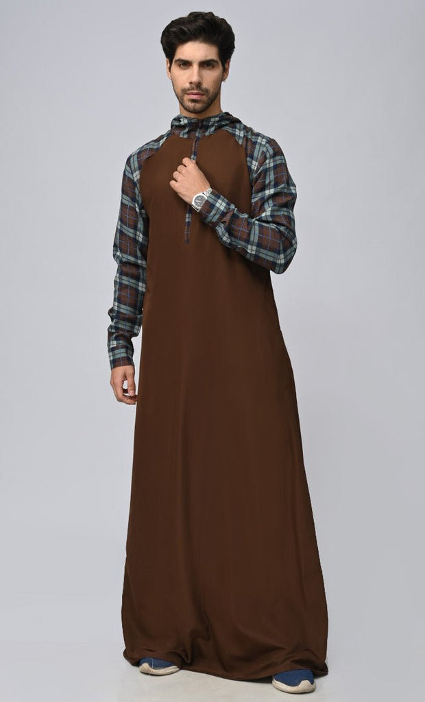 Buy Mens Islamic Sporty Thobe/Jubba With Pockets And Hood - Brown ( Navy Blue ) - Final Sale - EastEssence.com