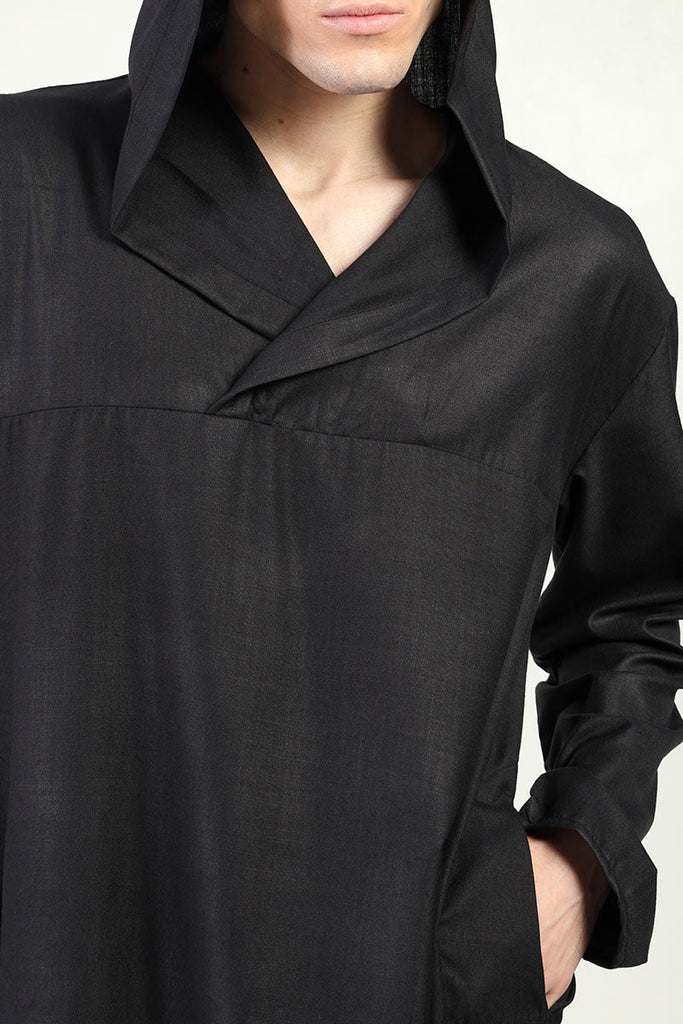 Casual Polyester Poplin Thobe with Overlap Neck & Attached Hoodie - Black - EastEssence.com