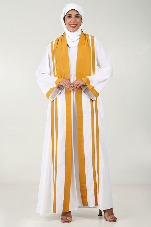 Contrast Detail Crepe Abaya ??Bell Sleeves, Round Neck - EastEssence.com