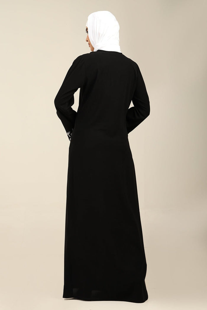 Contrast Embroidered Firdous bell sleeves Abaya