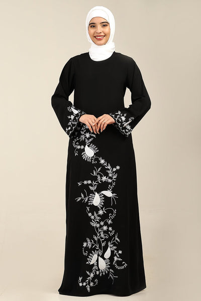 Contrast Embroidered Firdous bell sleeves Abaya