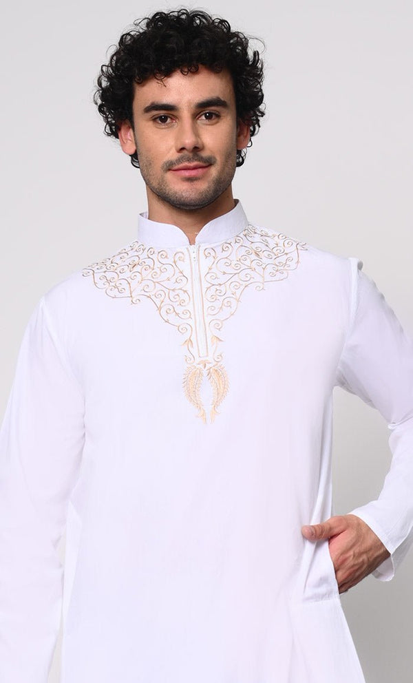 Cultural Heritage: Men's White Thobe with Beautiful Arabic Embroidery - EastEssence.com