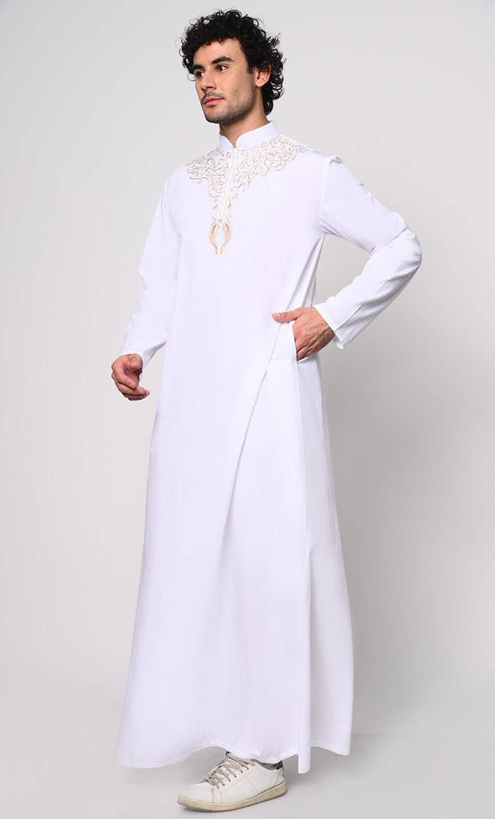 Cultural Heritage: Men's White Thobe with Beautiful Arabic Embroidery - EastEssence.com