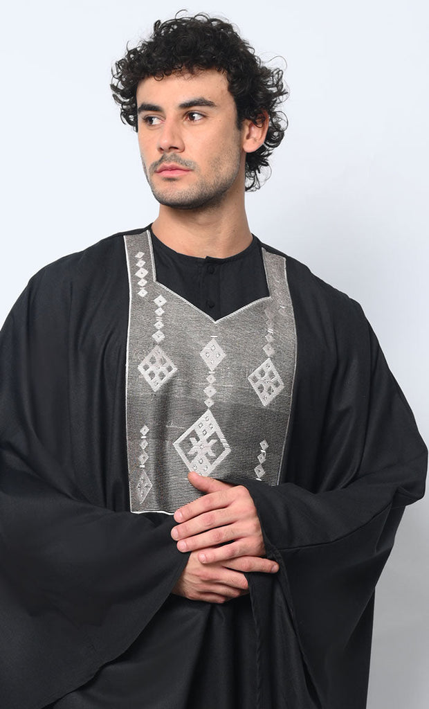 Distinctive Luxury: 2 Pc Embroidered Men's Black Kaftan Set with Pockets - EastEssence.com