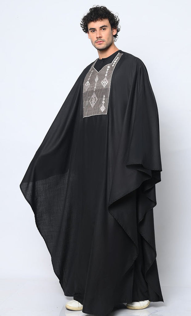 Distinctive Luxury: 2 Pc Embroidered Men's Black Kaftan Set with Pockets - EastEssence.com