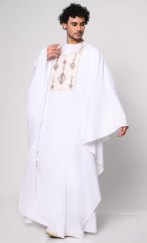 Distinctive Luxury: 2 Pc Embroidered Men's White Kaftan Set with Pockets - EastEssence.com