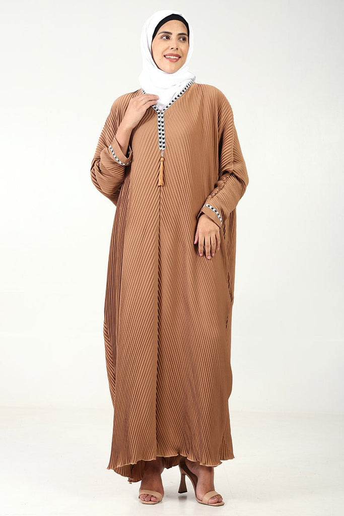 Elegant Crushed Fabric Kaftan Abaya with Lace & Tassel Detailing - EastEssence.com