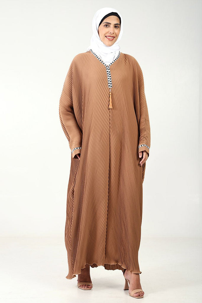 Elegant Crushed Fabric Kaftan Abaya with Lace & Tassel Detailing - EastEssence.com