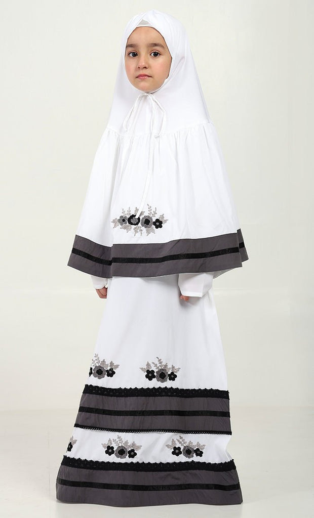 Elegant Girls' 2 - Piece Prayer Set - Black trim - EastEssence.com