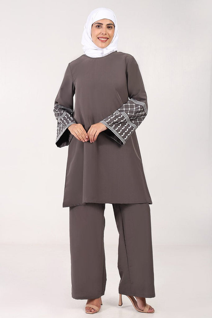 Elegant Kashibo 2 - Piece Kurta & Pant Set with Fine Embroidery - Grey - EastEssence.com