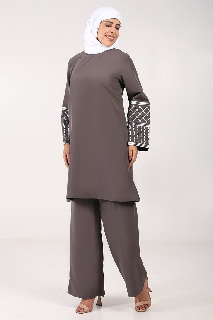 Elegant Kashibo 2 - Piece Kurta & Pant Set with Fine Embroidery - Grey - EastEssence.com