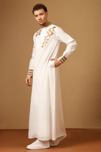 Elegant White Slub Poplin Thobe with Gold Embroidery - EastEssence.com