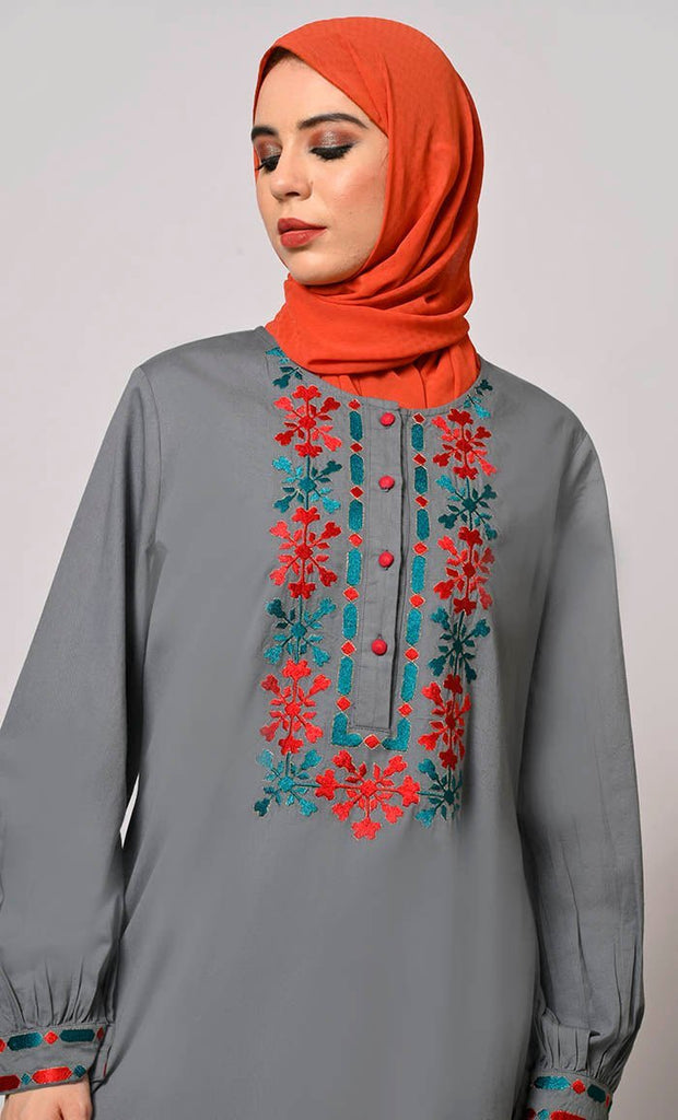 Embroidered Opulence: Grey Abaya with Practical Pockets - Final Sale - EastEssence.com