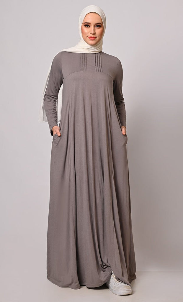 Flowing Elegance: Grey Flared Abaya With Pockets - Final Sale - EastEssence.com