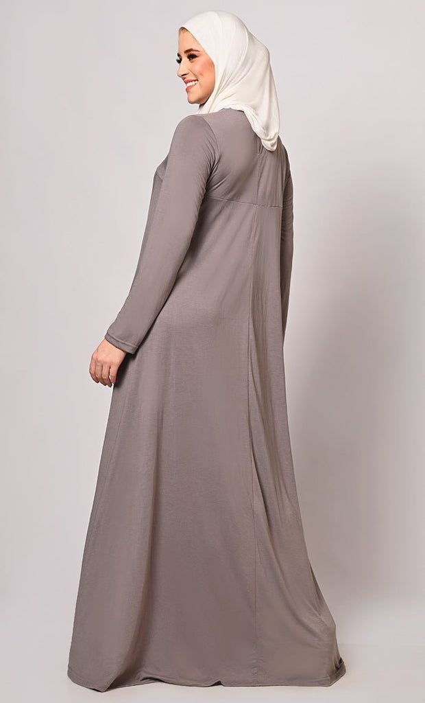 Flowing Elegance: Grey Flared Abaya With Pockets - Final Sale - EastEssence.com