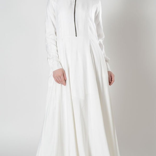 Front Zipper detail pleated Umrah Hajj Abaya dress - EastEssence.com