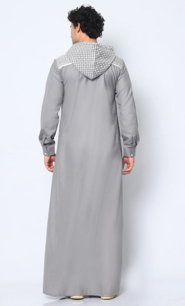 Geometric Embroidered Men's Grey Thobe with Hoodie and Pockets - EastEssence.com