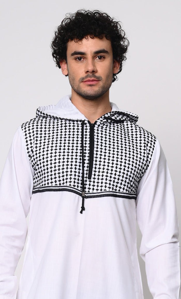 Geometric Embroidered Men's White Thobe with Hoodie and Pockets - EastEssence.com