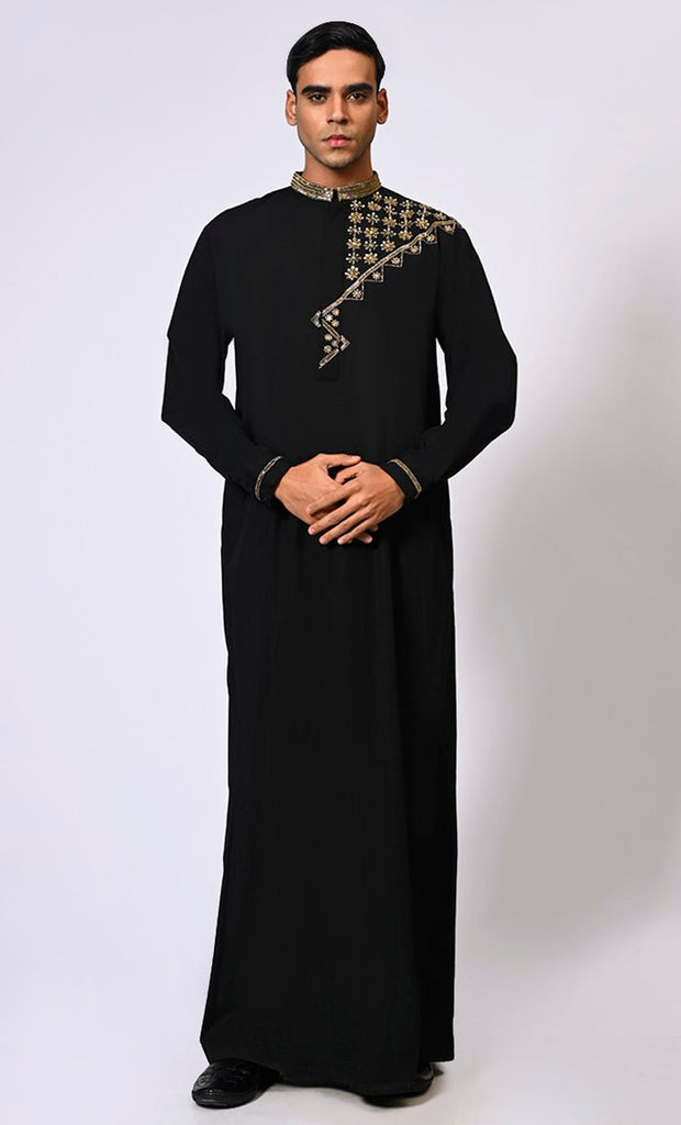 Handcrafted Elegance: Traditional Men's Black Thobe with Intricate Details - Final Sale - EastEssence.com