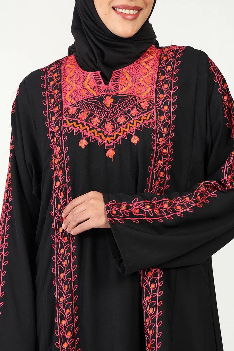 Ensemble abaya 2 pièces estival avec broderies florales