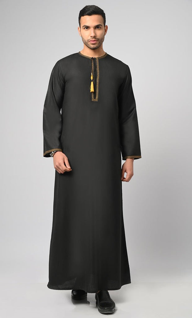 Men's Arabian Golden Embroidery And Tassel Detail Thobe - Final Sale - EastEssence.com