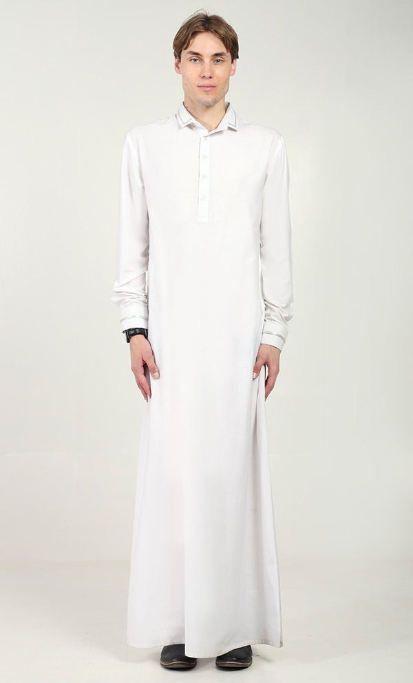Men?? Elegant Polyester Poplin Thobe/Jubba with Silver Detailing - EastEssence.com