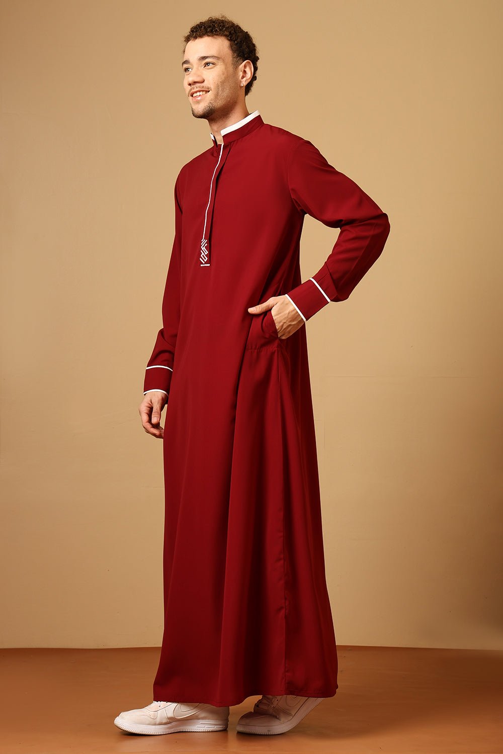 Men’s Nida Thobe with Contrast Piping & Embroidered Chest - EastEssence.com