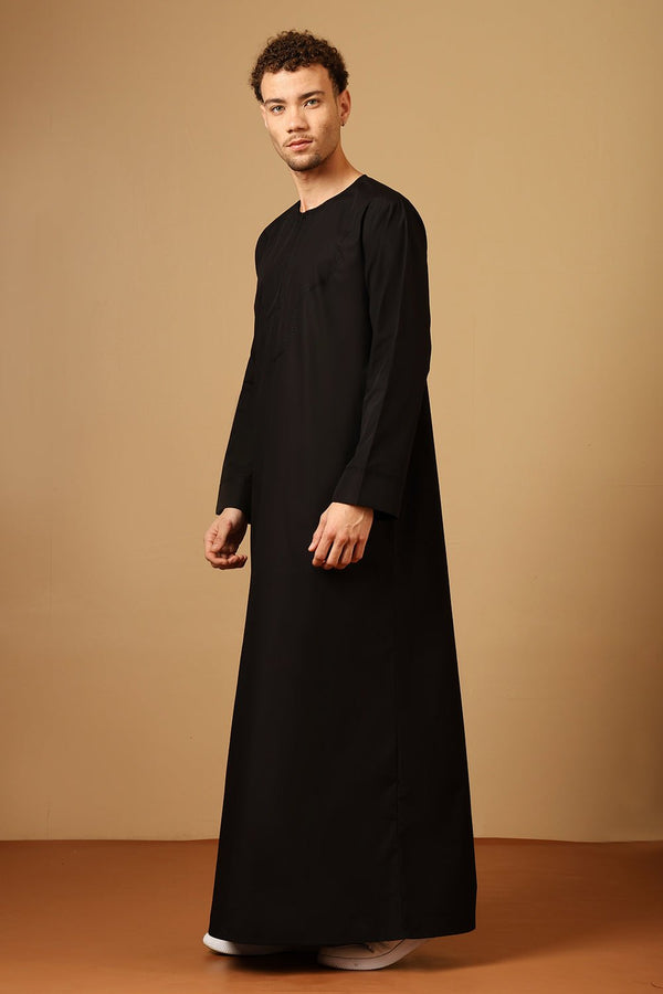 Men’s Omani Black Embroidered Thobe - EastEssence.com